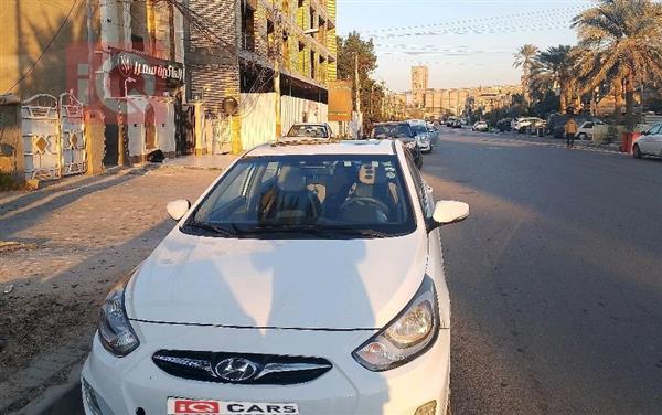 هيونداي أكسنت 2012 للبيع في العراق - بغداد